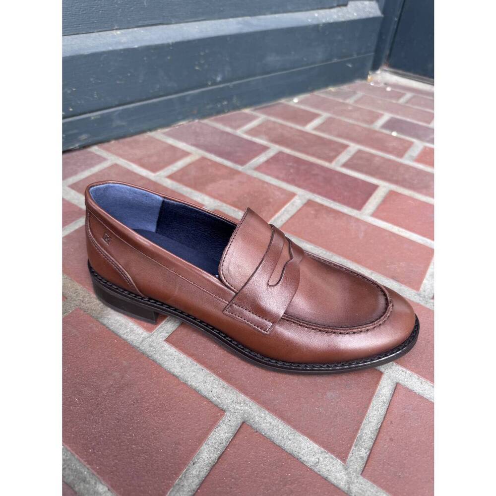 NEW DORKING BY FLUCHOS women's harvard leather moccasins in nut